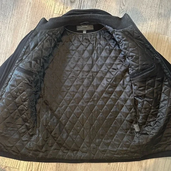 Perry Ellis Portfolio Wool Cashmere Blend Long-Sleeve Full-Zip JacketMen's Small